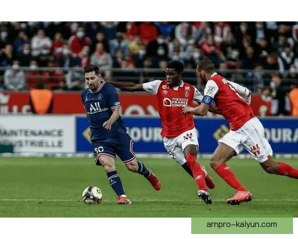 兰斯本赛季联赛走势清晰，近期表现稳健竞争力增强